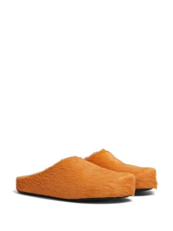 【Marni】 Fussbett calf hairサンダル Fussbett calf hair sandals in pink - Marni | Mytheresa