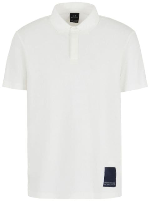 Armani Exchange قميص بولو بأبليكة شعار الماركة