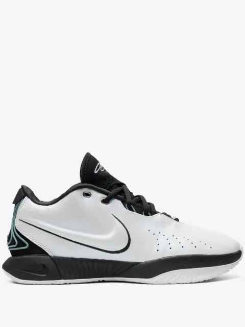 Nike LeBron 21 Conchiolin sneakers