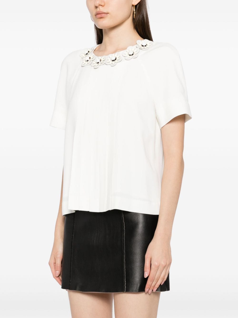 Pre-owned Fendi 2010s Floral Appliqué Short-sleeved Top In White