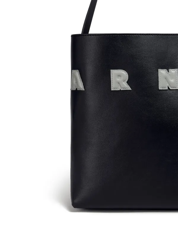 Marni ロゴアップリケ ショルダーバッグ | ブラック | FARFETCH JP