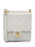 CHANEL Pre-Owned 2020 mini Chic Pearls crossbody bag - White