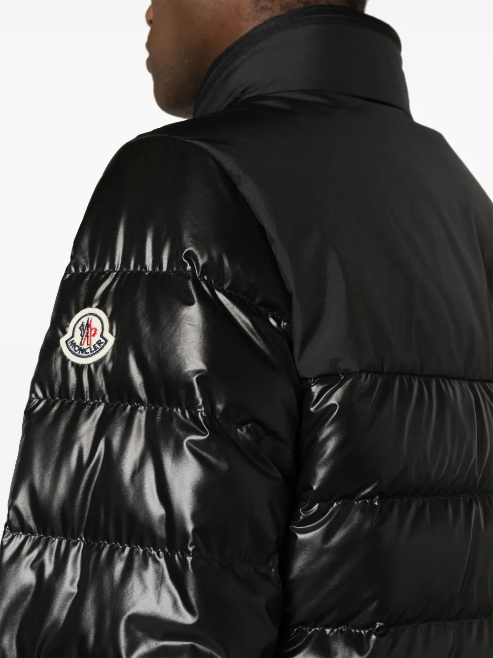 Moncler Donsjack met verborgen capuchon Zwart