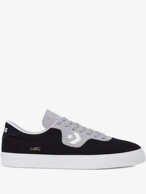 Converse logo-embroidery sneakers