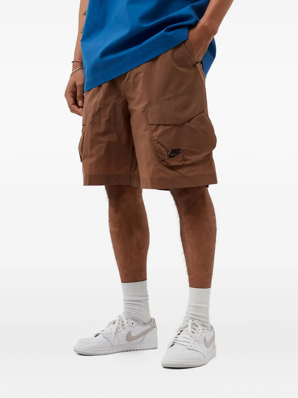 Nike utility cargo shorts Bruin