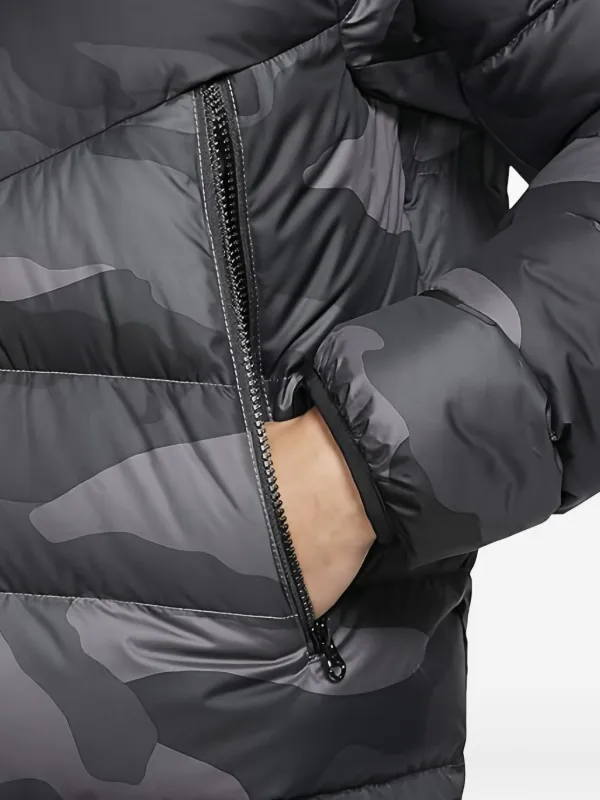 Nike カモフラージュ ダウンジャケット | ブラック | FARFETCH JP