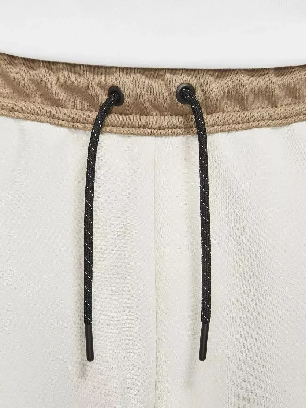 Nike Tech Fleece Joggers In Brown