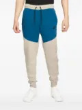Nike Tech Fleece joggers - Neutrals