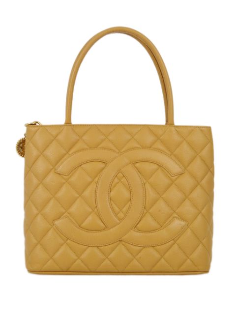 CHANEL 2007 Medallion handbag Women