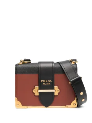 Prada store cahier red