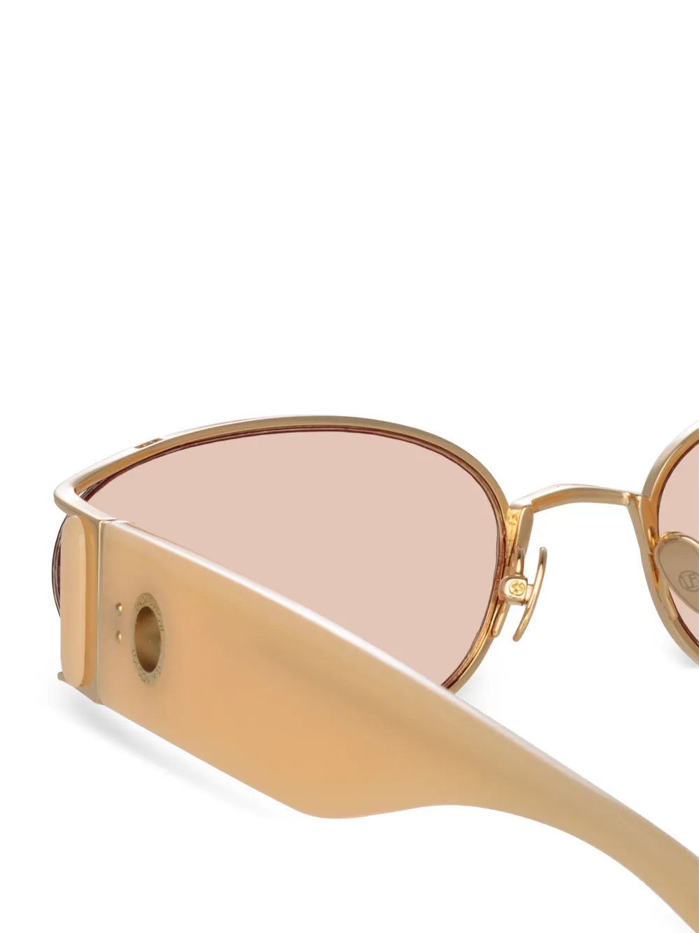 Linda Farrow Shelby zonnebril met cat-eye montuur Goud