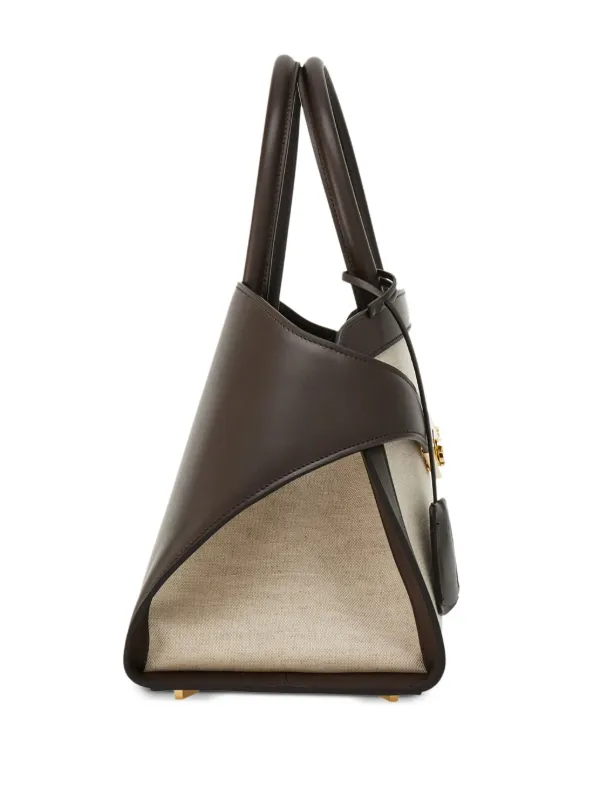 【FERRAGAMO】Hug ハンドバッグ S Ferragamo Hug ハンドバッグ S | ニュートラル | FARFETCH JP