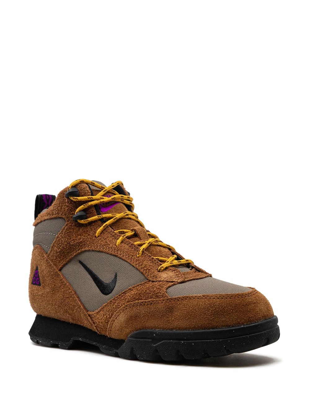 Shops nike acg boots