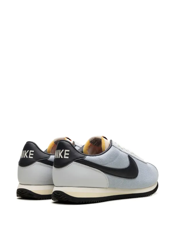 Nike cortez waffle hotsell