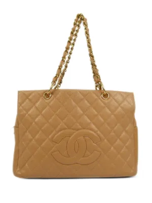 Chanel shop tote purse