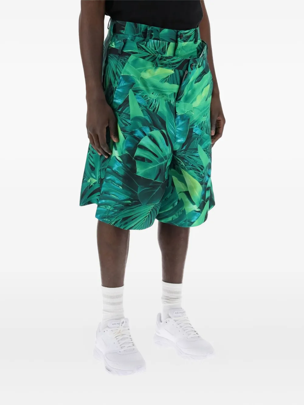 Comme Des Garçons Homme Deux Leaf-pattern Shorts In Green