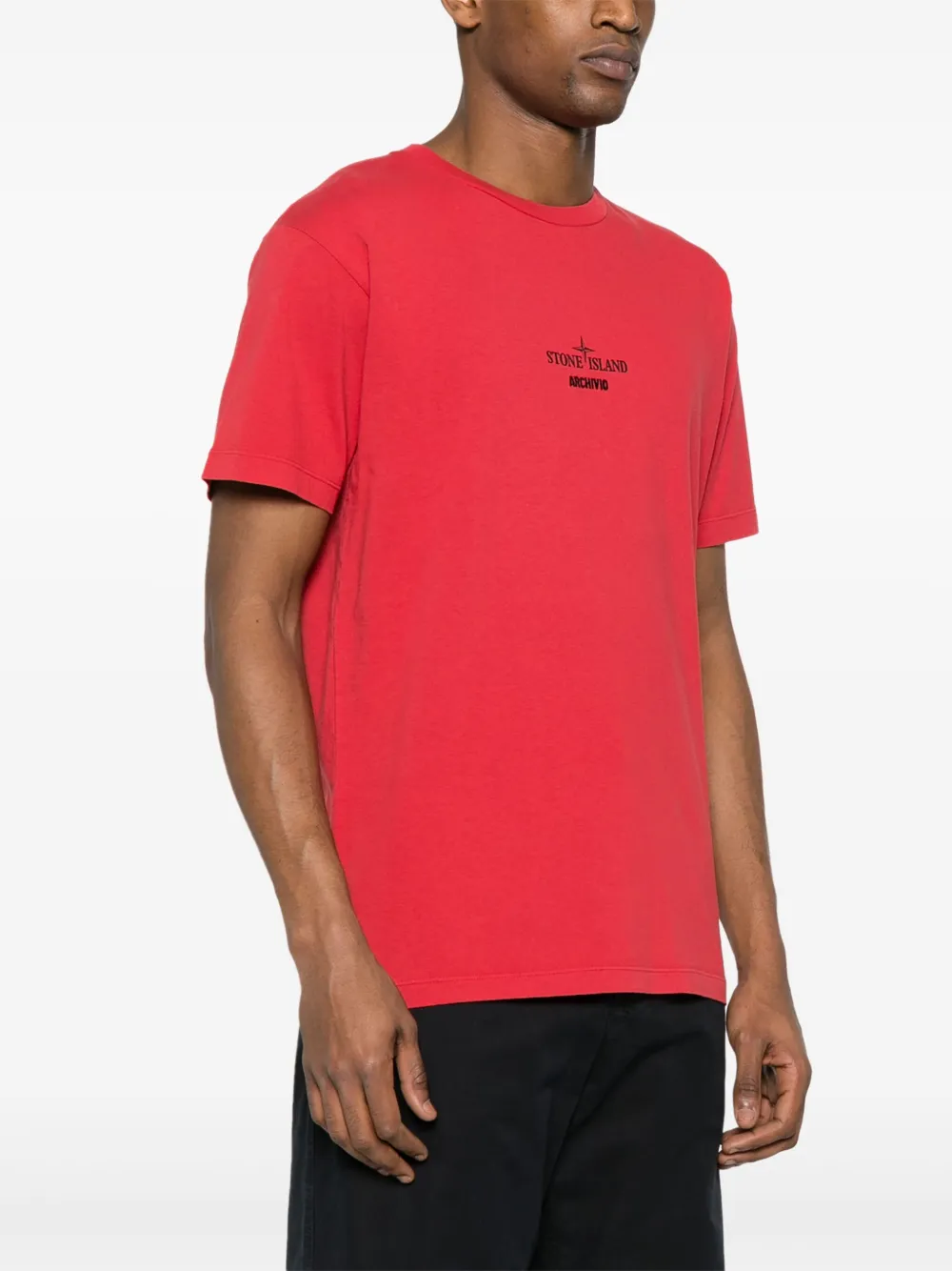 Shop Stone Island Logo-print Cotton T-shirt In Red