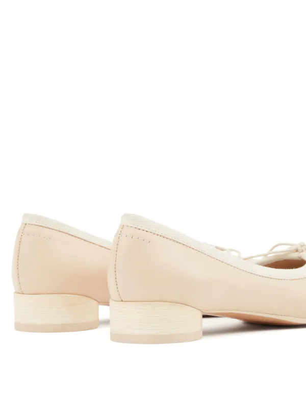 バレエシューズ MM6 MAISON MARGIELA CUBAN SAND ANATOMIC BALLERINA FLAT MM6 Maison Margiela Anatomic Ballet Flats | Neutrals | FARFETCH
