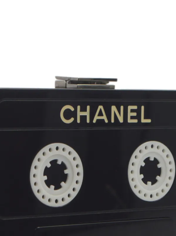 CHANEL Pre-Owned 2004 カセット テープ クラッチバッグ