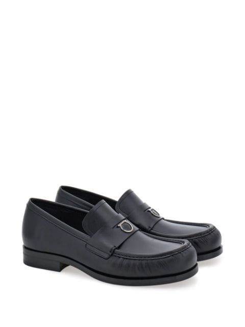 Gancini-plaque leather loafers