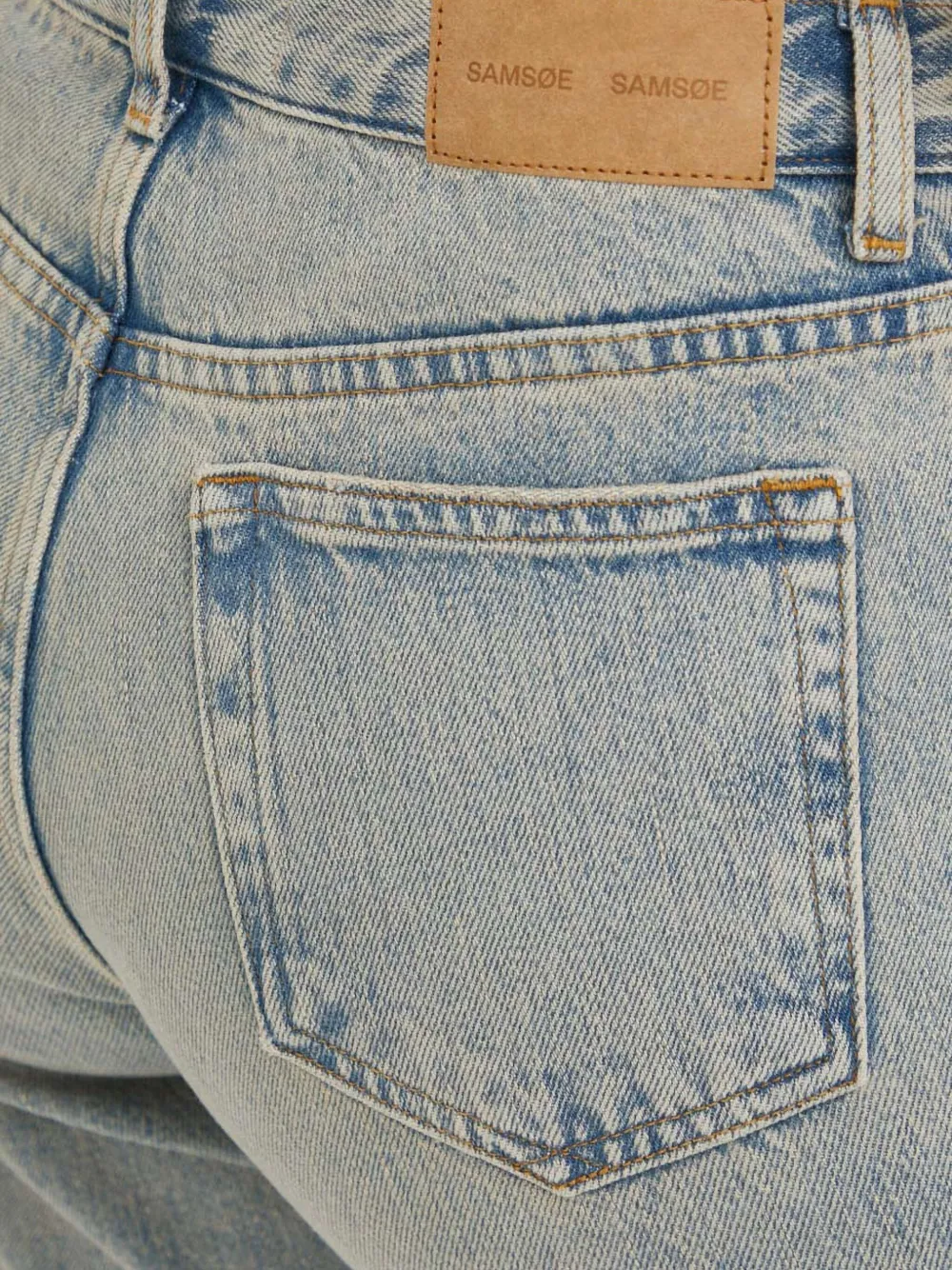SAMSOE Susan jeans met split Blauw