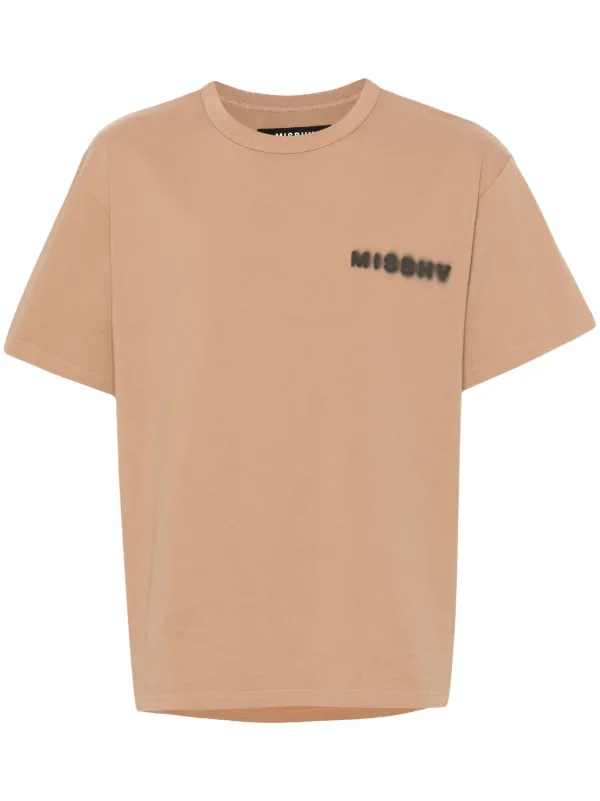 MISBHV ミスビへイブ タイプライタープリントTシャツ ブラウン