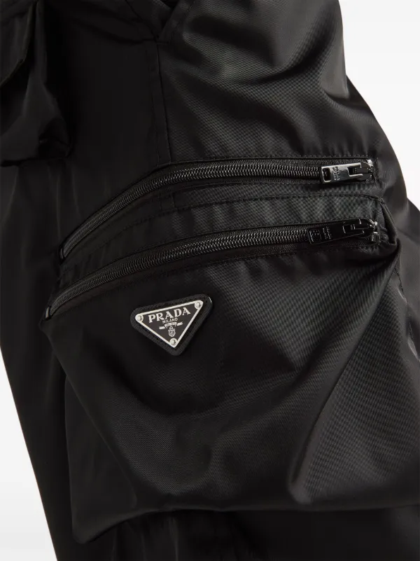 Prada Re-Nylon Bermuda Shorts | Zwart | FARFETCH NL