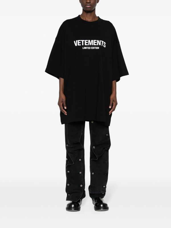 人気2024【新品】VETEMENTS Limited Edition T-shirts S トップス