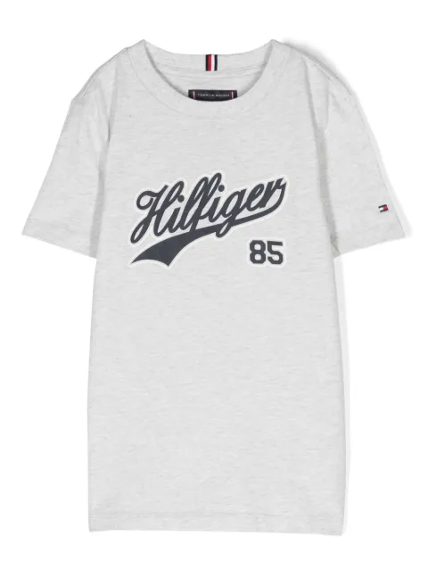 Tommy Hilfiger Junior playera con logo estampado