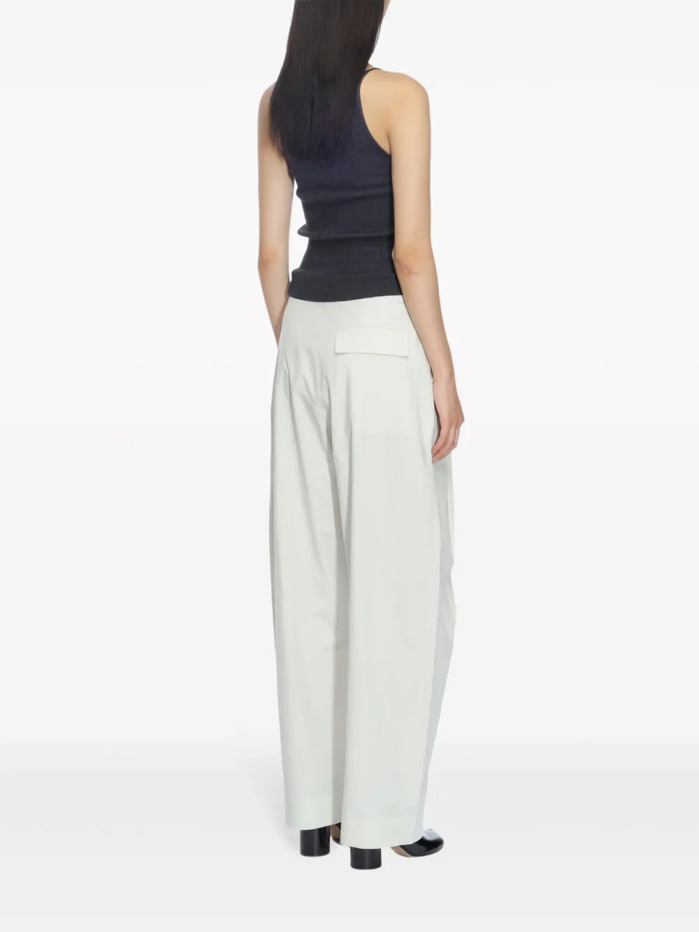 Studio Nicholson Straight broek met geplooid-detail Wit