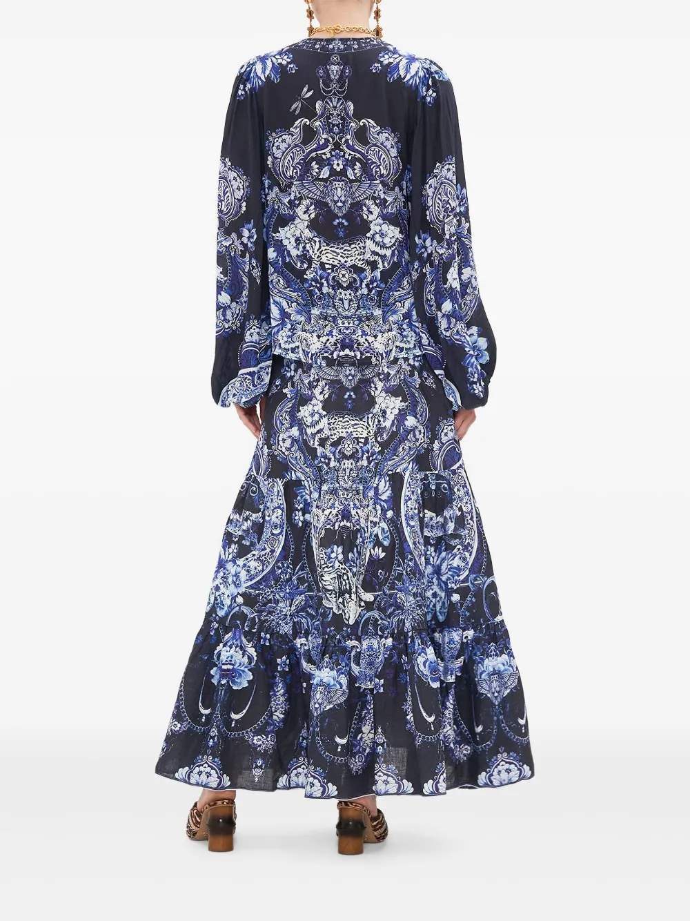 Camilla Blouse met V-hals en blouson mouwen Blauw