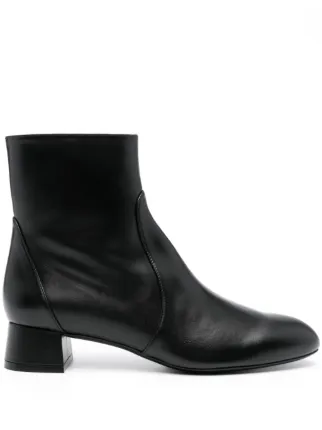 Stuart Weitzman