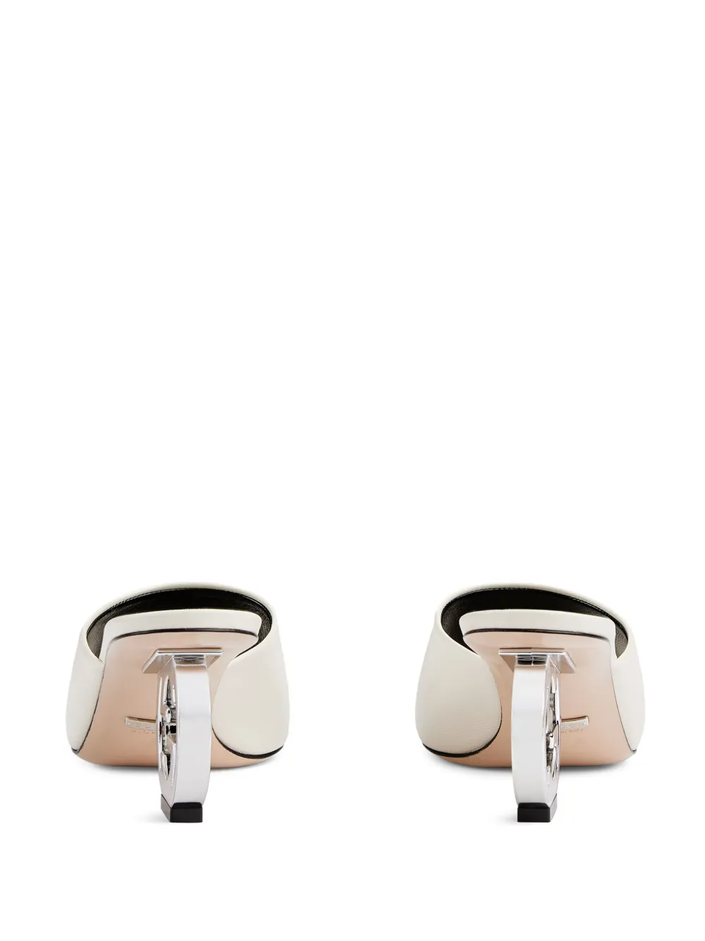 Gucci Gg Leather Sandals In Weiss