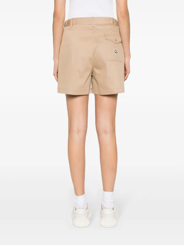 MONCLER ロゴパッチ ショートパンツ Moncler ロゴパッチ ショートパンツ | ブラウン | FARFETCH JP