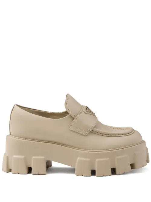 Mocassins en cuir à logo triangle - Prada - Modalova
