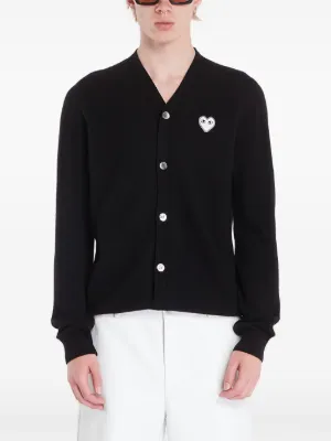 Comme Des Garçons Play ハートパッチ Vネックカーディガン | ブラック