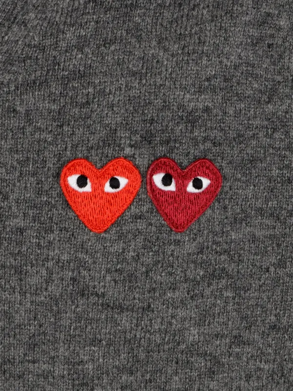 Comme Des Garçons Play ハートパッチ カーディガン | グレー