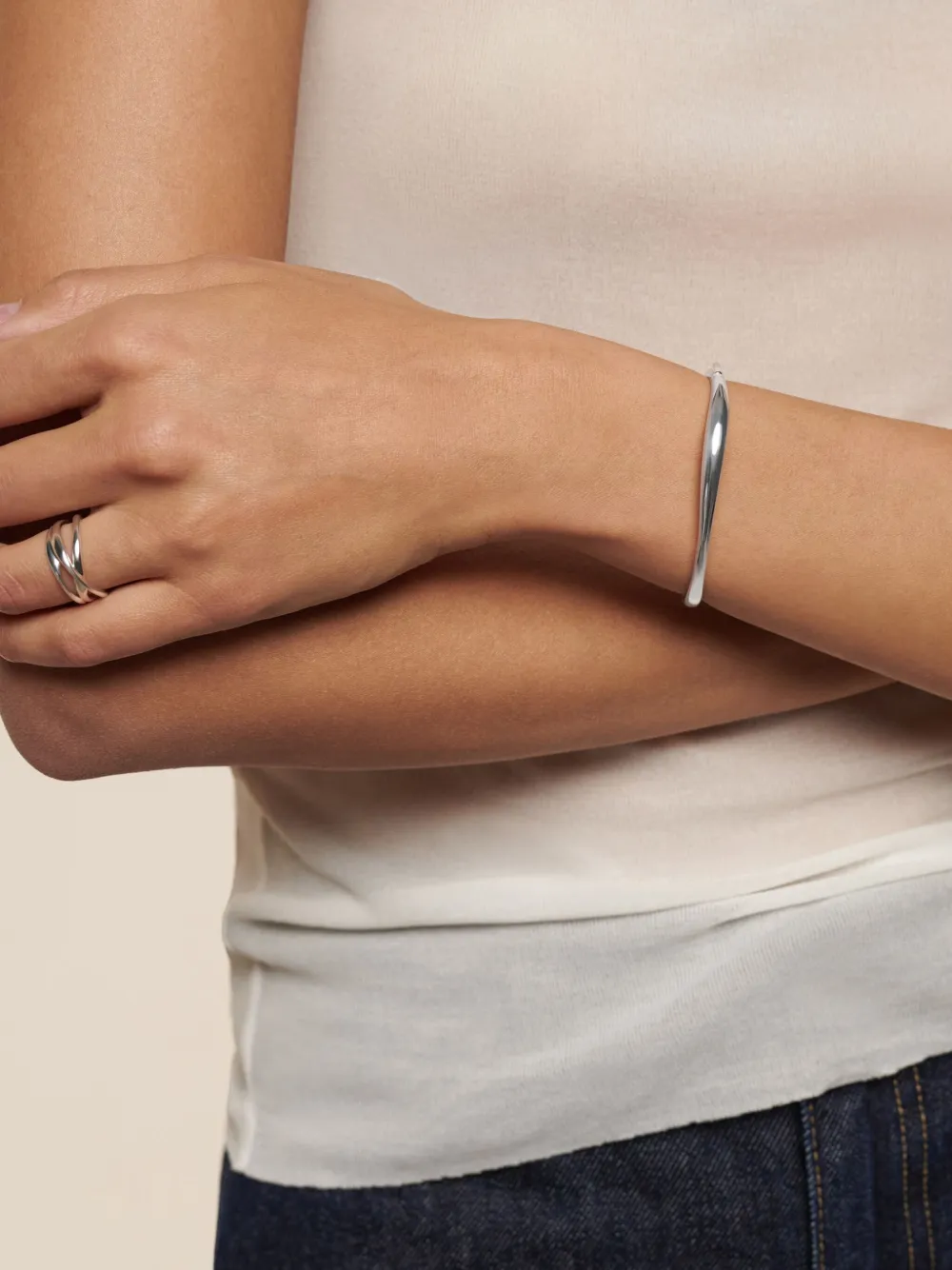 Monica Vinader Nura Reef Bangle In Silver