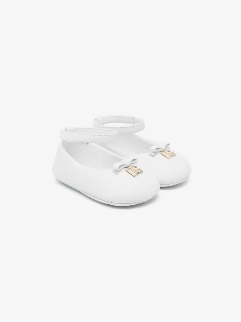 Dolce & Gabbana Kids logo-plaque ballerina shoes