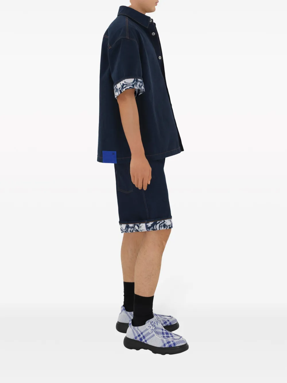 Shop Burberry Heavyweight Denim Contrast Turn-up Shorts In Blau