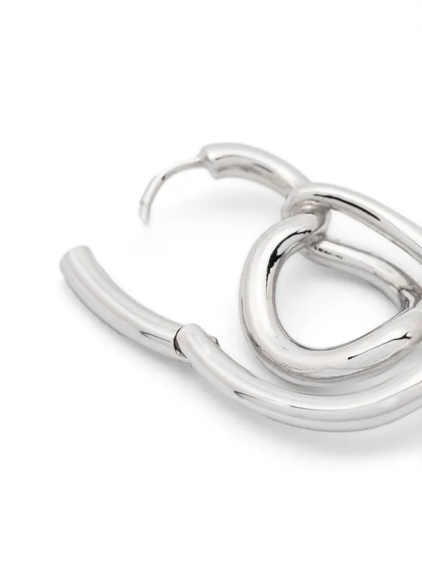 Charlotte Chesnais Lasso ピアス | シルバートーン | FARFETCH JP