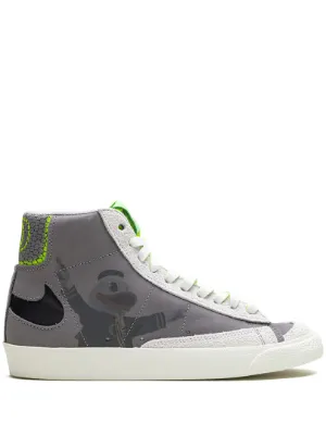 Nike x Sacai Blazer Mid 