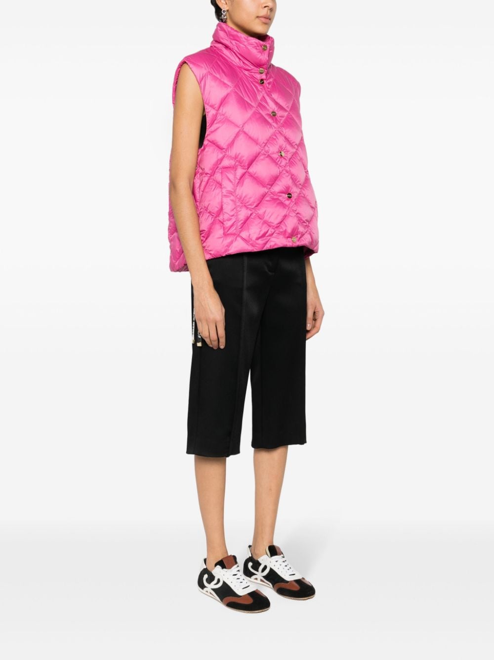 Shop Max Mara The Cube Water-resistant Padded Gilet In Pink