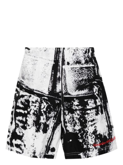 Alexander McQueen shorts de playa con estampado abstracto