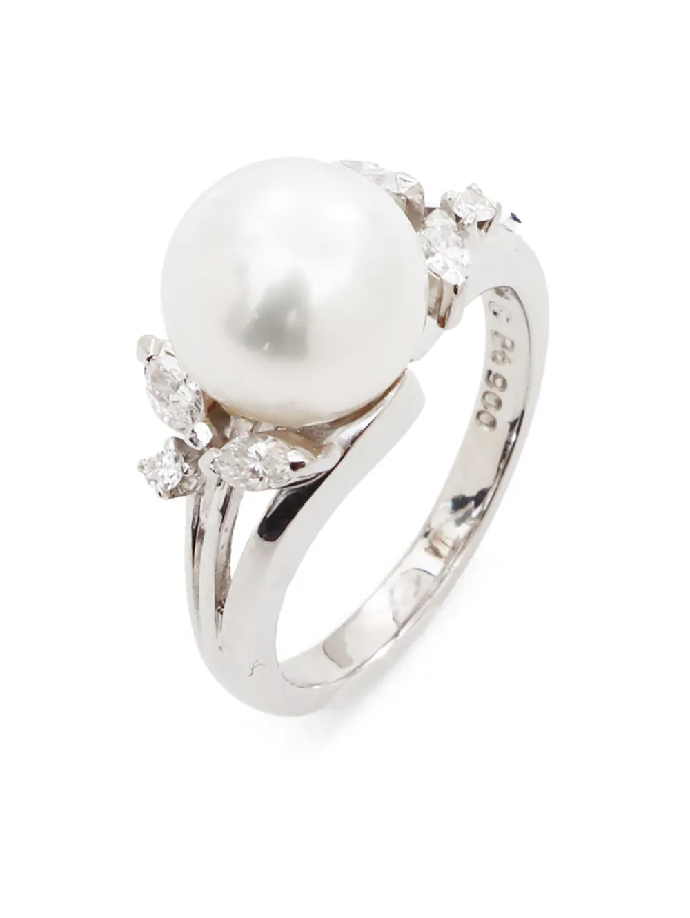 Pre-Owned Platinum Pearl And Diamond Ring