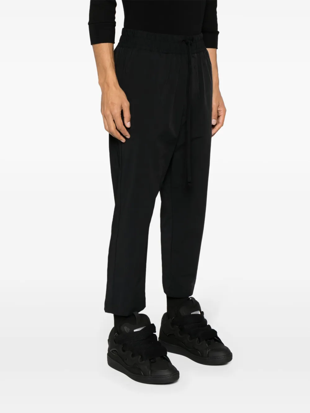 Shop Thom Krom Elasticated-waist Cropped Trousers In Black