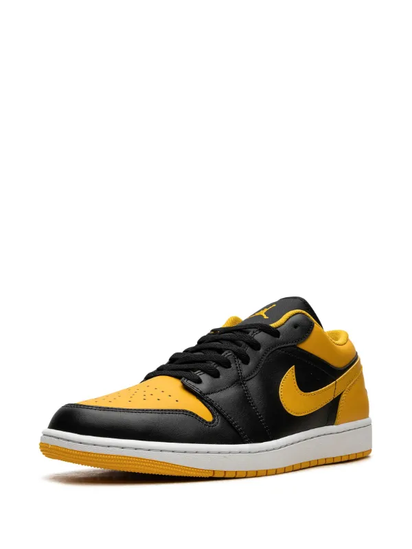 Air Jordan 1 Low \