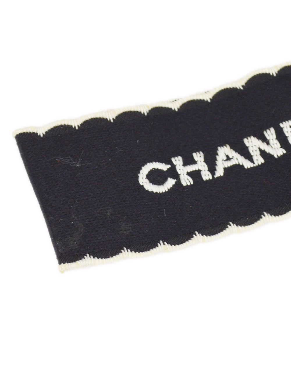 CHANEL 1990-2000s bow ribbon pin Women