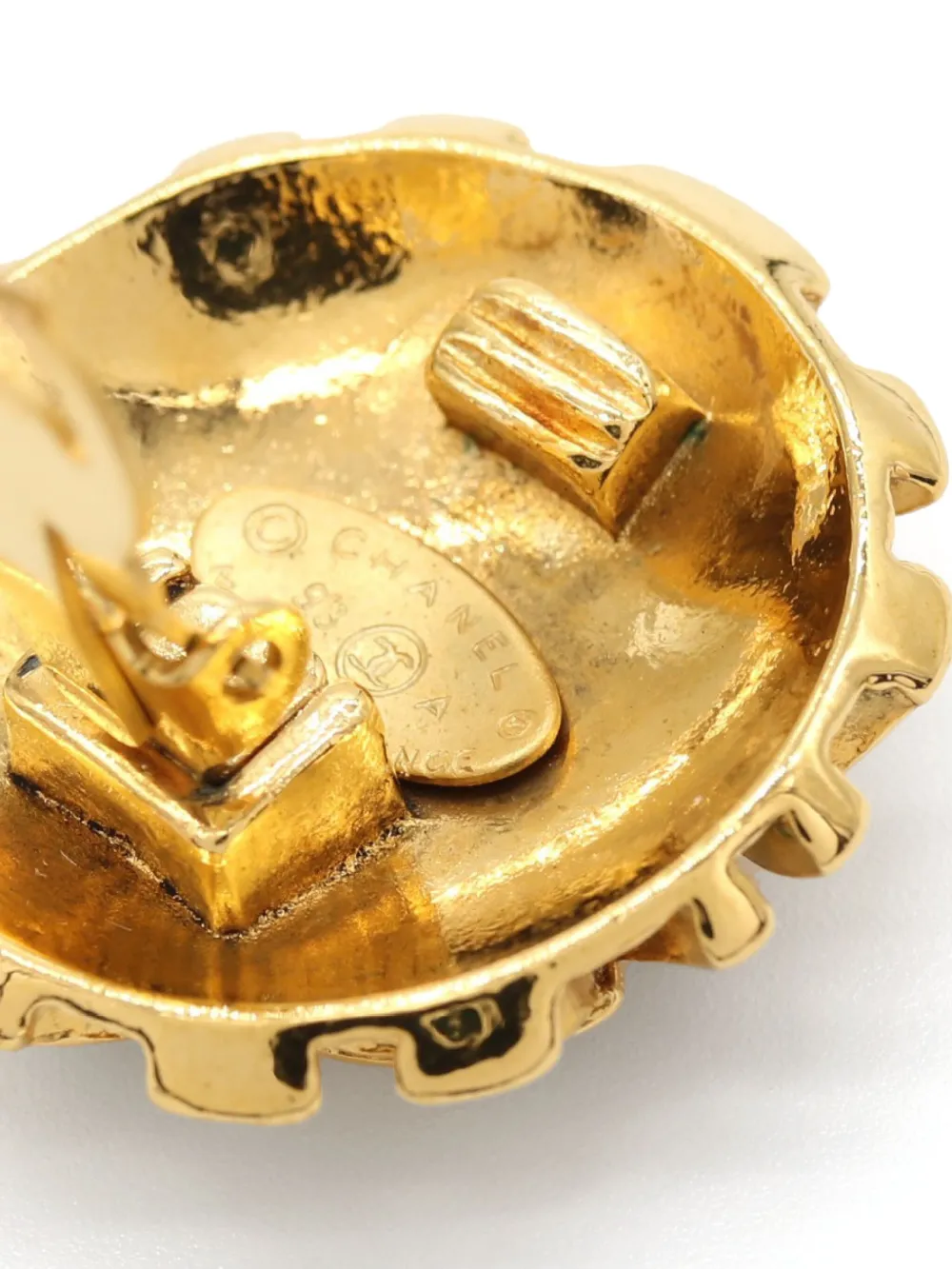 CHANEL Pre-Owned 1986-1988 CC cut-out clip-on earrings - Goud