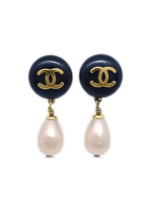 Chanel pearl clearance clip on earrings